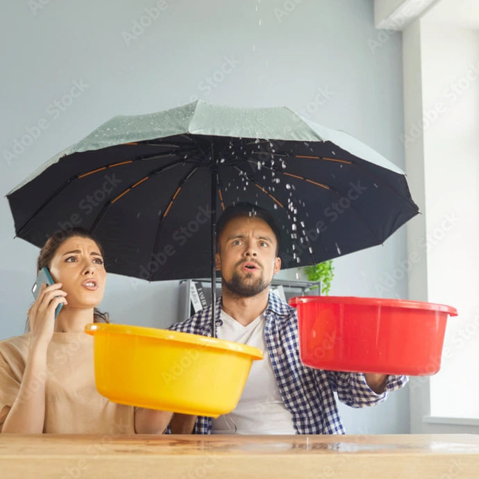 koppel met waterschade in woning